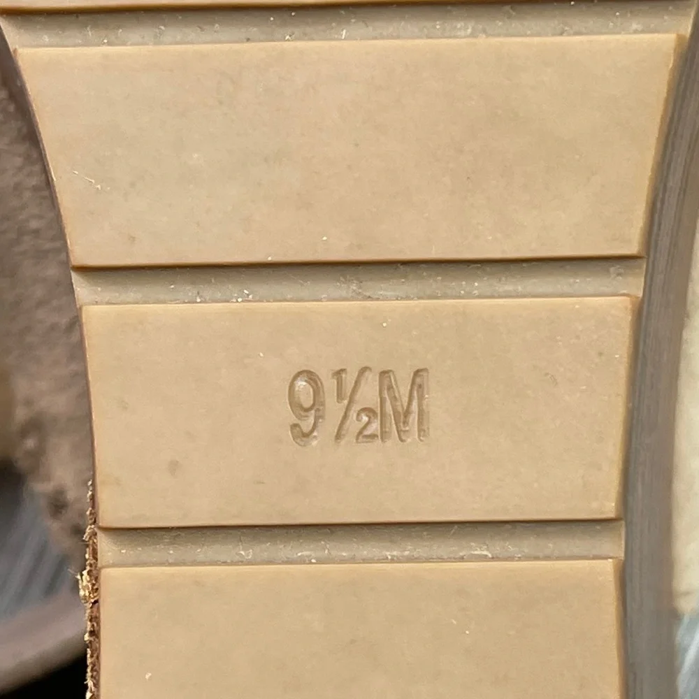 KENNETH COLE Octavia Suede Leather Platform Wedge Women’s size 9.5 Tan
